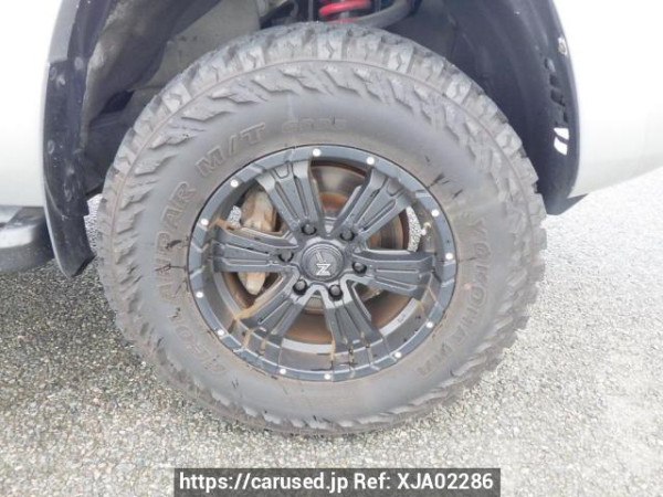 Used 2004 AT toyota hilux-surf TRN215W Image[30]