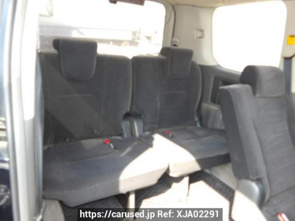 Used 2008 AT toyota noah ZRR70G Image[13]
