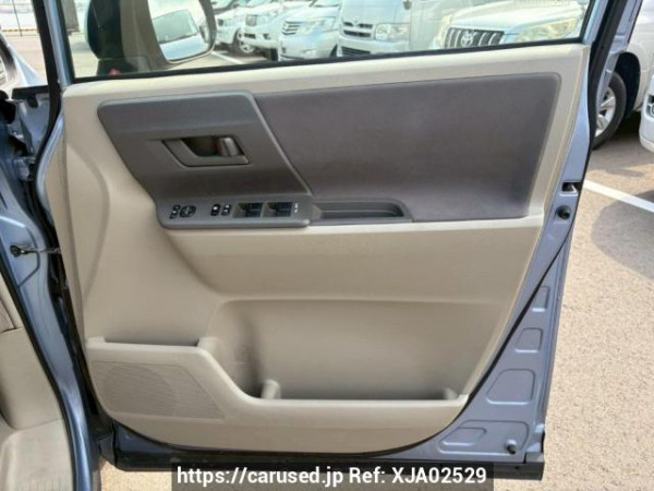 Used 2007 AT toyota noah ZRR70G Image[17]