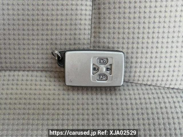 Used 2007 AT toyota noah ZRR70G Image[31]