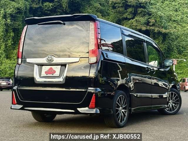 Used 2014 AT toyota noah DBA-ZRR80W Image[2]