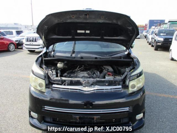 Used 2008 AT toyota voxy ZRR70W Image[10]