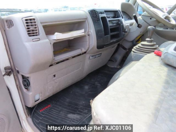 Used 2004 MT hino dutro XZU322T Image[27]