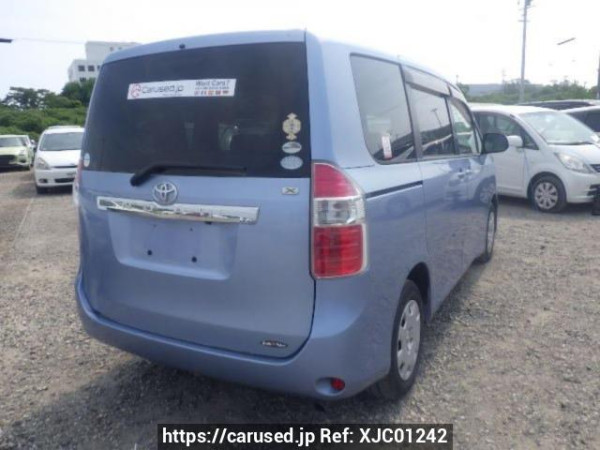 Used 2008 AT toyota noah ZRR70G Image[6]