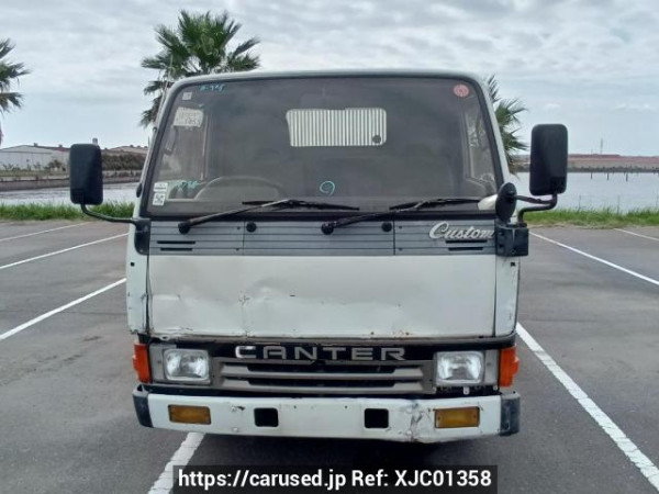 Used 1993 MT mitsubishi canter FE305BD Image[9]