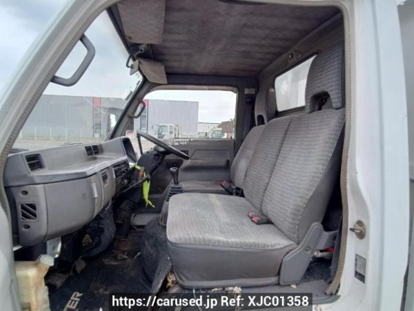 Used 1993 MT mitsubishi canter FE305BD Image[24]