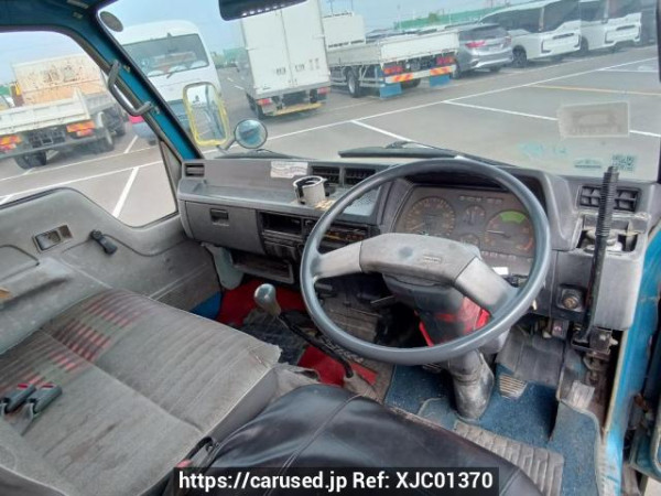 Used 1985 MT mitsubishi canter FE305BD Image[17]