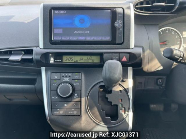 Used 2012 AT toyota wish ZGE20G Image[23]