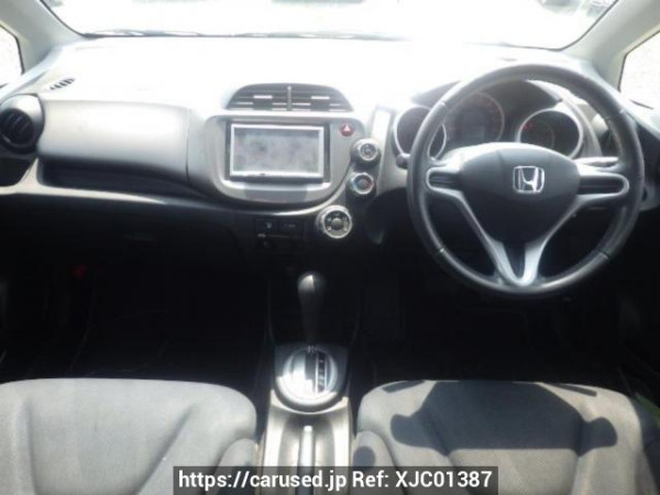 Used 2010 AT honda fit GE6 Image[15]
