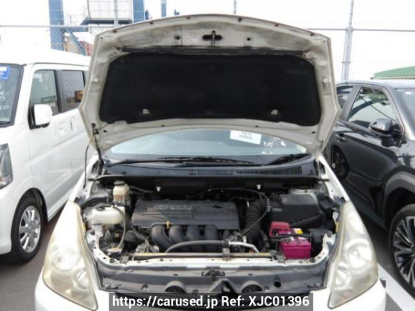 Used 2005 AT toyota wish ZNE10G Image[7]