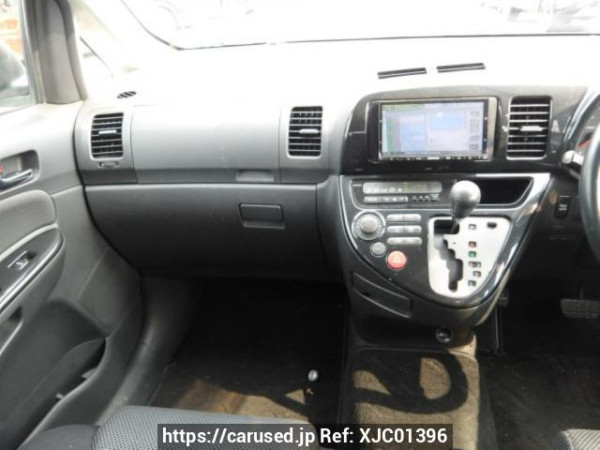 Used 2005 AT toyota wish ZNE10G Image[15]