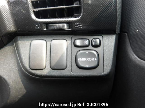 Used 2005 AT toyota wish ZNE10G Image[17]