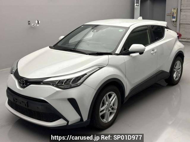トヨタ C-HR(ZYX10)用 225/50R18 99W XL ヨコハマ アドバン フレバ