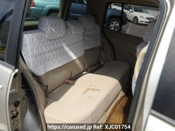 Used 2004 AT toyota raum NCZ20 Image[11]