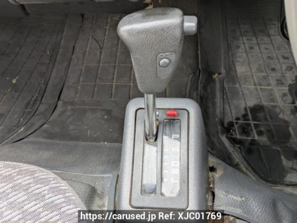 Used 2002 AT toyota hiace-van RZH112V Image[23]
