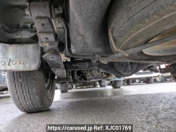 Used 2002 AT toyota hiace-van RZH112V Image[32]