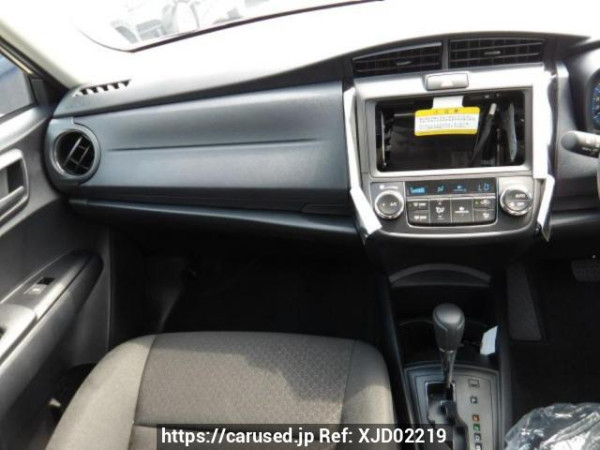 Used 2025 AT toyota corolla-axio NKE165 Image[14]