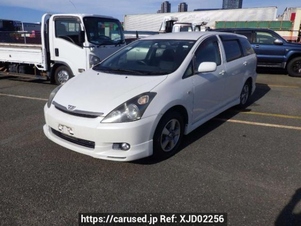 Used 2004 AT toyota wish ZNE10G Image[2]