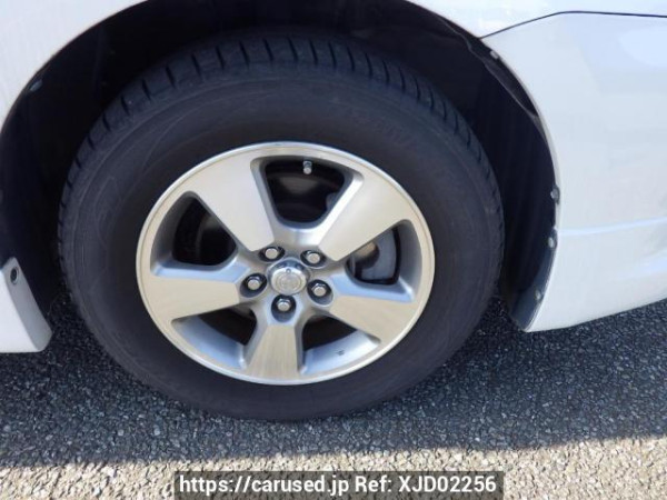 Used 2004 AT toyota wish ZNE10G Image[28]