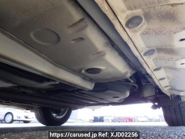 Used 2004 AT toyota wish ZNE10G Image[36]