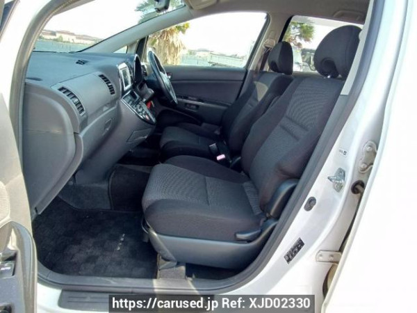 Used 2005 AT toyota wish ZNE10G Image[14]