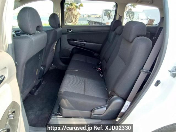 Used 2005 AT toyota wish ZNE10G Image[16]