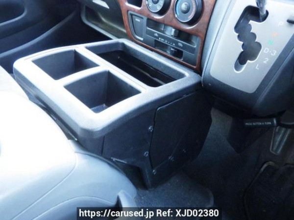 Used 2006 AT toyota regiusace-van KDH205V Image[27]