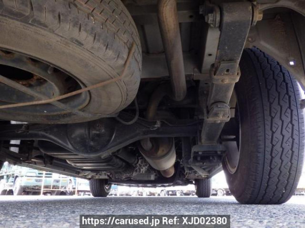 Used 2006 AT toyota regiusace-van KDH205V Image[42]