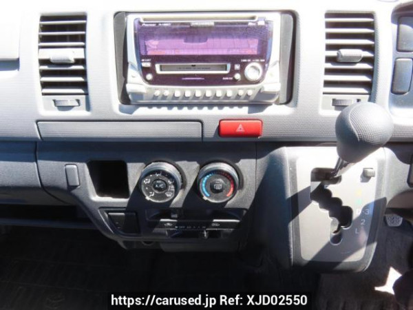 Used 2009 AT toyota hiace-van KDH201V Image[26]