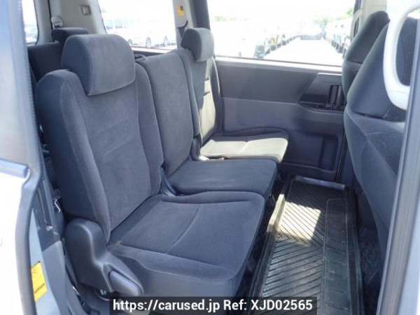 Used 2009 AT toyota noah ZRR70G Image[11]