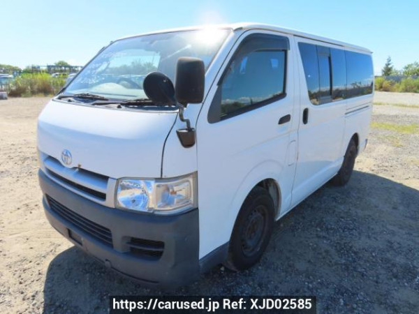 Used 2004 AT toyota regiusace-van KDH200V Image[2]
