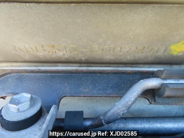 Used 2004 AT toyota regiusace-van KDH200V Image[12]