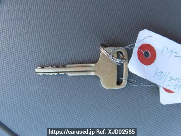 Used 2004 AT toyota regiusace-van KDH200V Image[26]