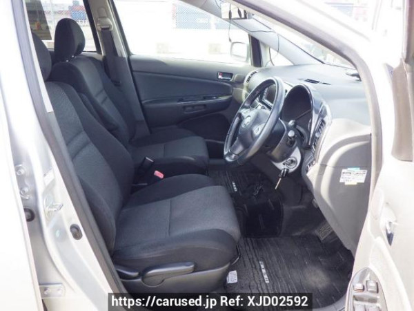 Used 2003 AT toyota wish ZNE10G Image[13]