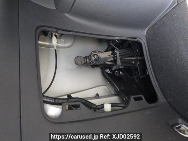 Used 2003 AT toyota wish ZNE10G Image[44]