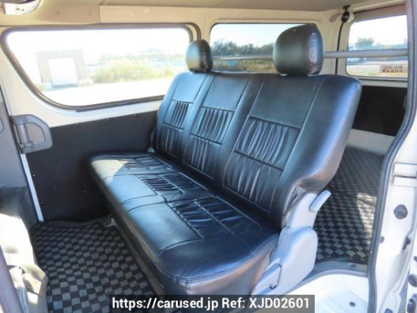 Used 2004 AT toyota regiusace-van KDH200V Image[17]