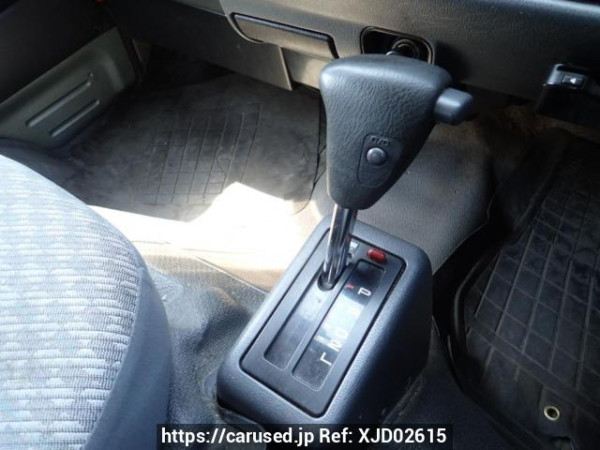 Used 2003 AT toyota regiusace-van TRH112V Image[19]