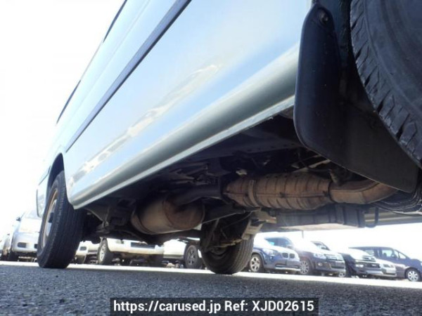 Used 2003 AT toyota regiusace-van TRH112V Image[27]
