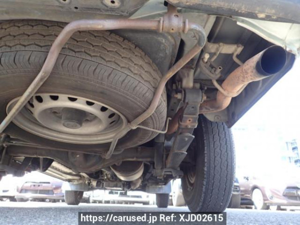 Used 2003 AT toyota regiusace-van TRH112V Image[32]