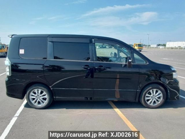 Used 2010 AT toyota voxy ZRR70W Image[7]