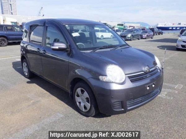 Used 2010 AT toyota sienta NCP81G Image[0]