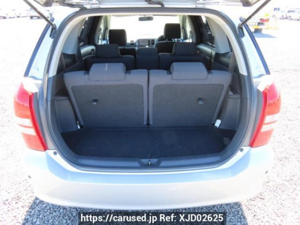 Used 2003 AT toyota wish ZNE10G Image[8]