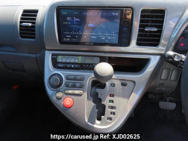 Used 2003 AT toyota wish ZNE10G Image[24]