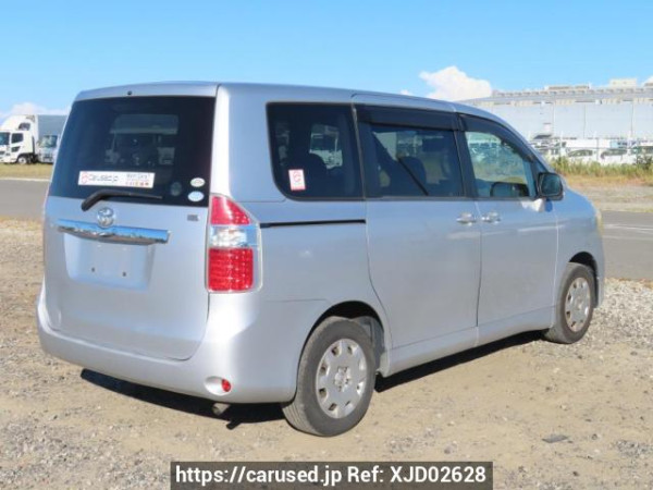Used 2007 AT toyota noah ZRR70G Image[6]