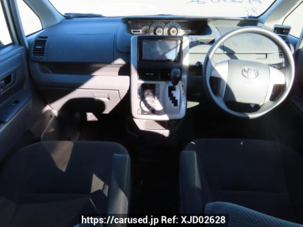 Used 2007 AT toyota noah ZRR70G Image[21]