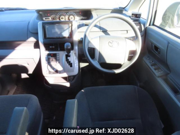Used 2007 AT toyota noah ZRR70G Image[23]