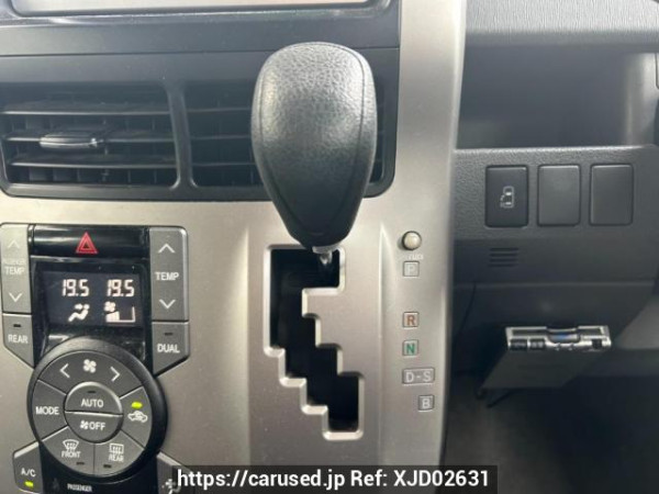 Used 2009 AT toyota noah ZRR70G Image[28]