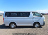 Used 2005 AT toyota regiusace-van KDH200V Image[7]