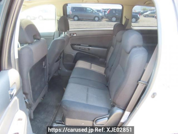 Used 2003 AT toyota wish ZNE10G Image[16]