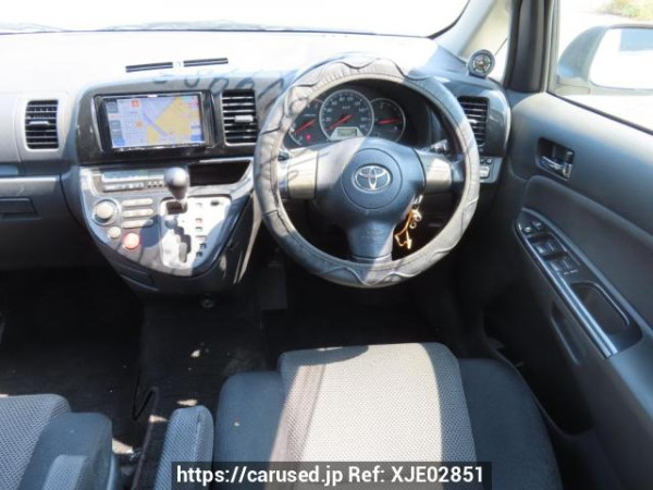 Used 2003 AT toyota wish ZNE10G Image[21]